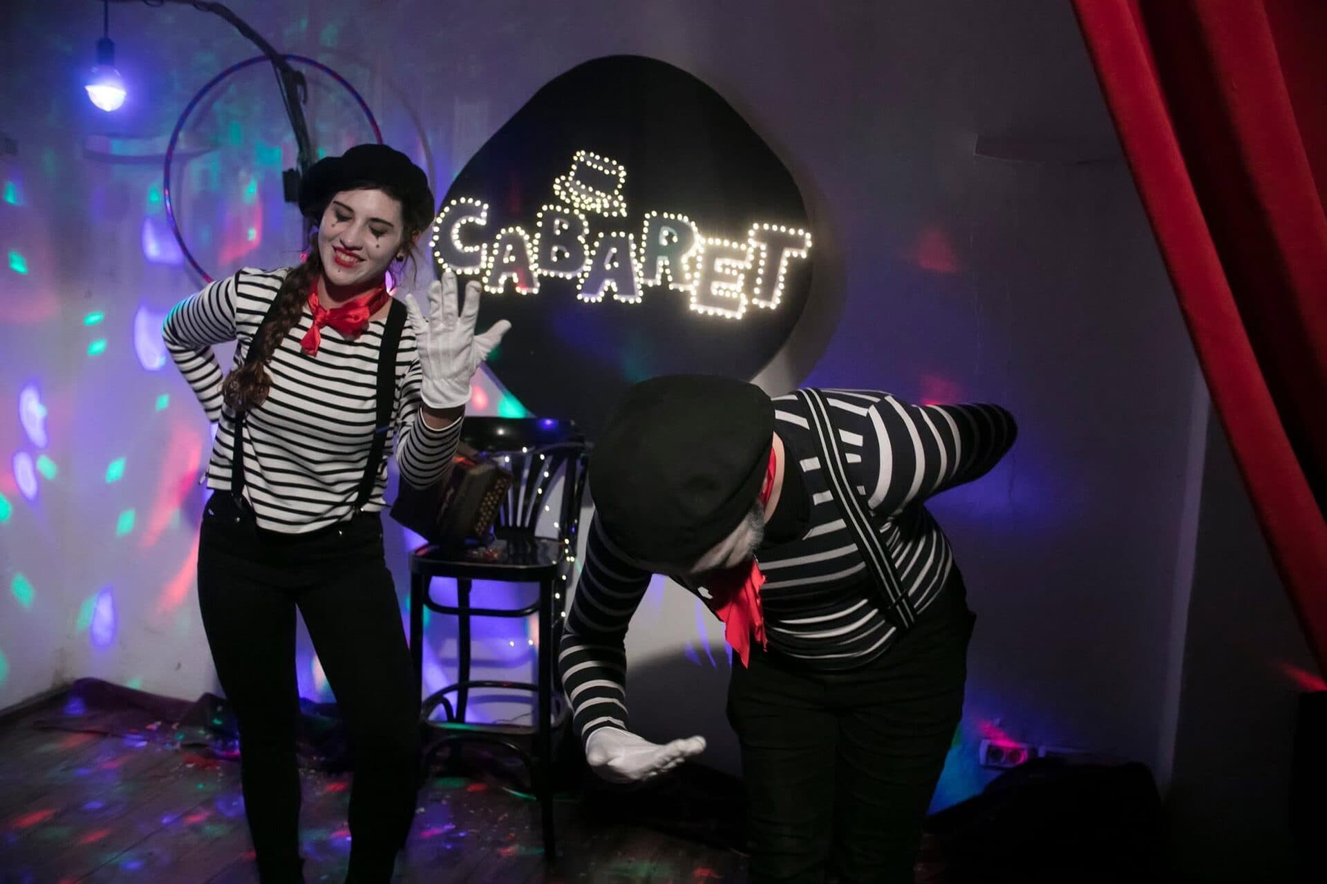 Mimi in kabaret v Krčmi TamKoUčiri